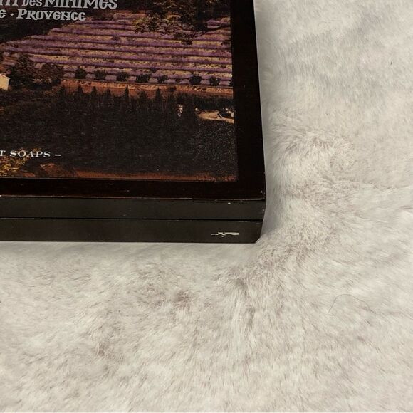 Le Couvent des Minimes Haute Provence 9 Guest Soaps New In Box - Picture 2 of 5